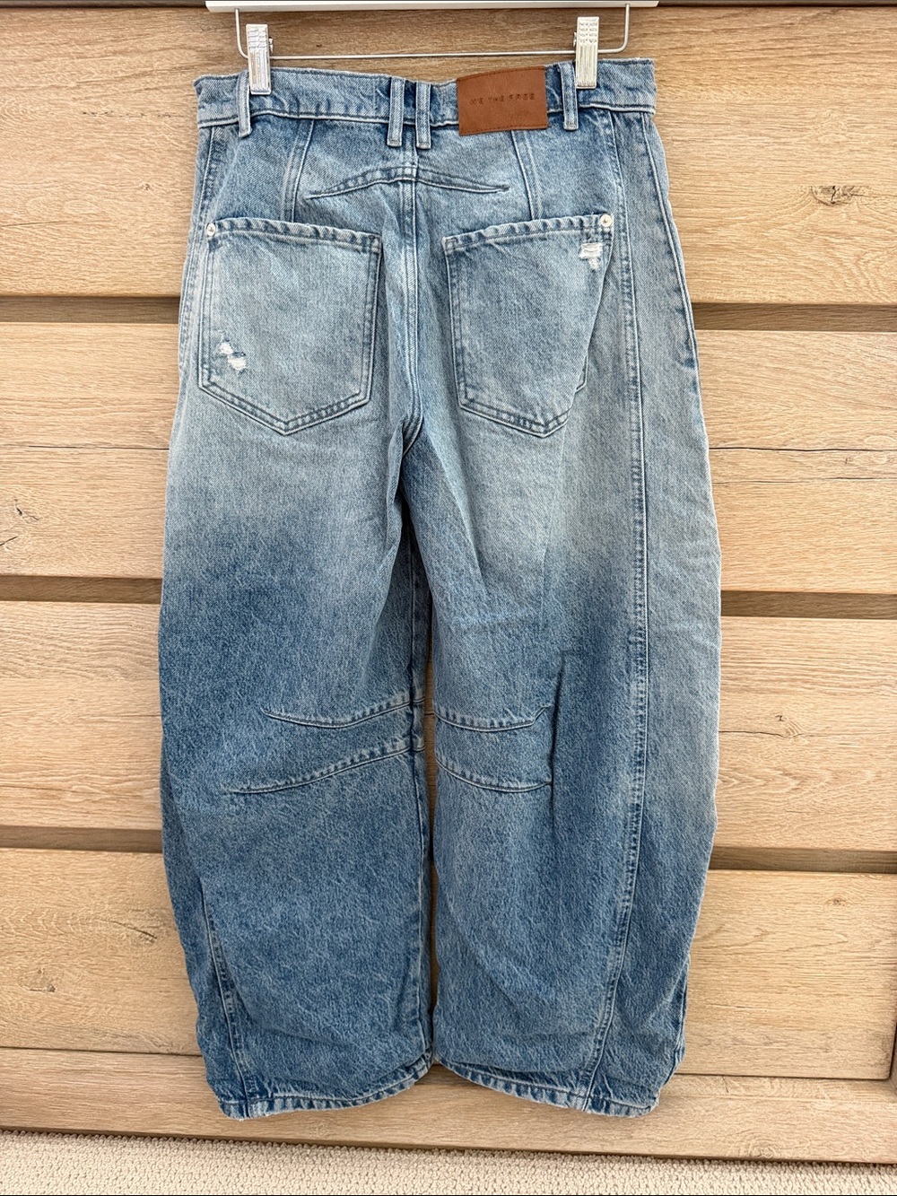 We The Free Light Blue Distressed horseshoe barrel Leg Jeans - Picture 4 of 5